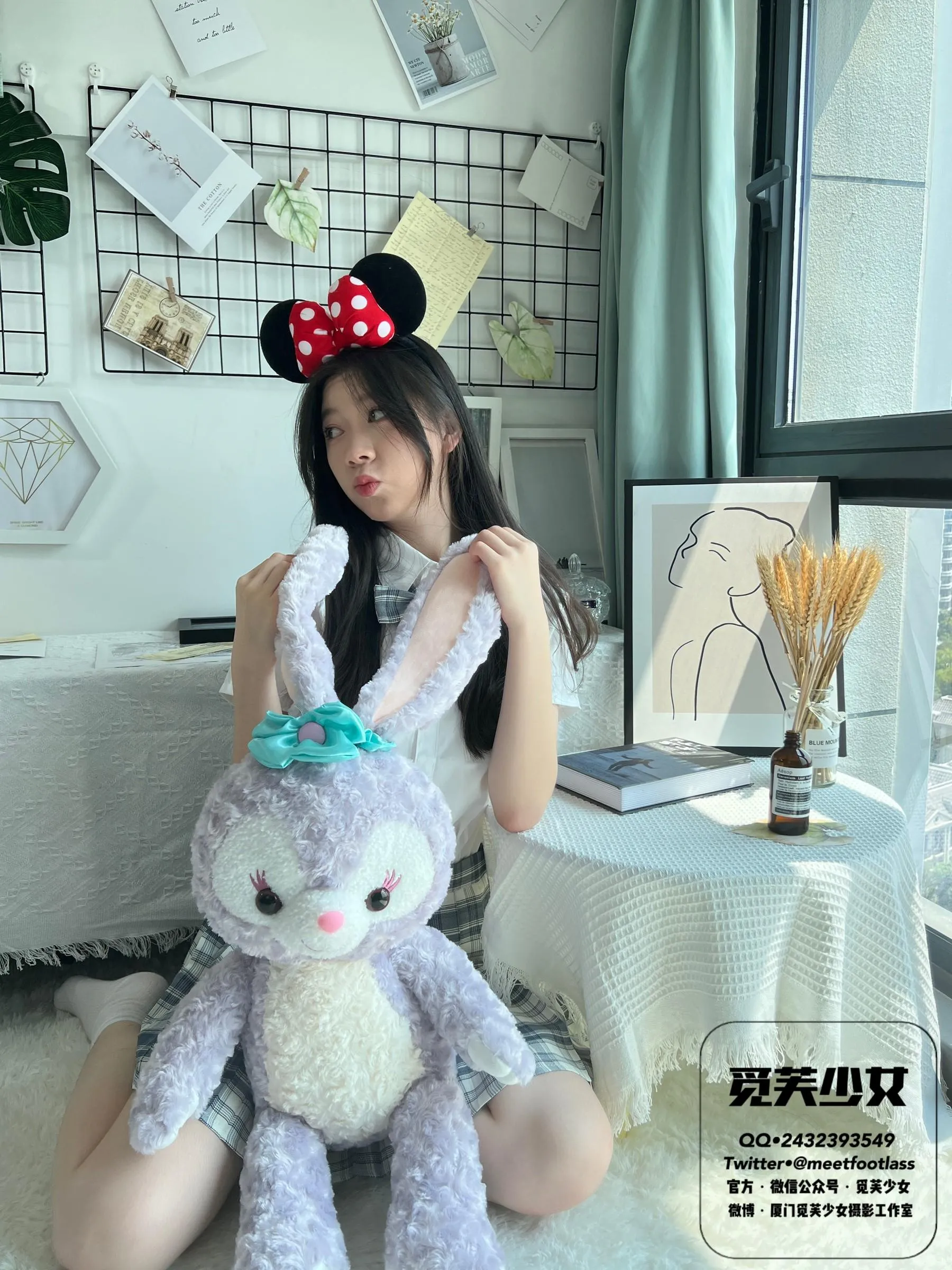 [觅芙少女]NO.003 风中摇曳的JK制服与18岁的青春一起绽放 [151P]插图8